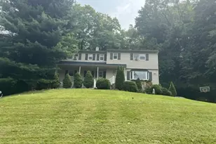 24 Tallahatchie Dr, Vernon, NJ 07461 - Photo 1