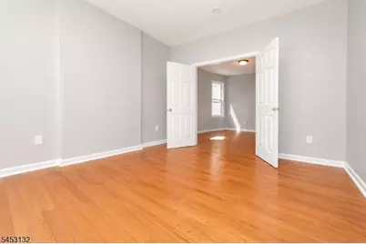 143 Pearsall Ave, Jersey City, NJ 07305 - Photo 11