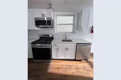 196 Malvern St #3, Newark, NJ 07105 - Photo 3