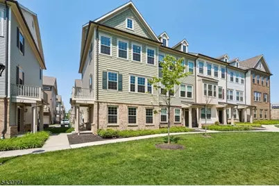 10 Cortland Ct, Livingston, NJ 07039 - Photo 1