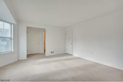 57 Lindsey Ct, Franklin Township, NJ 08823 - Photo 15