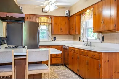 1431 Alps Rd, Wayne, NJ 07470 - Photo 13