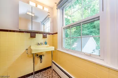 1431 Alps Rd, Wayne, NJ 07470 - Photo 17