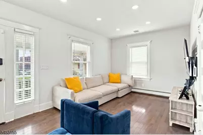 154 E Cliff St, Somerville, NJ 08876 - Photo 3