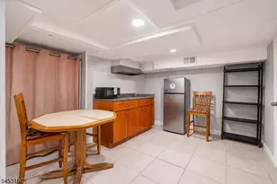 512 W 3rd Ave, Roselle, NJ 07203 - Photo 31