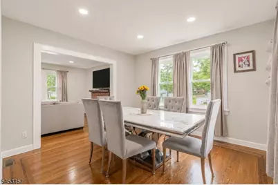 512 W 3rd Ave, Roselle, NJ 07203 - Photo 15