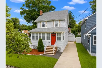 512 W 3rd Ave, Roselle, NJ 07203 - Photo 5