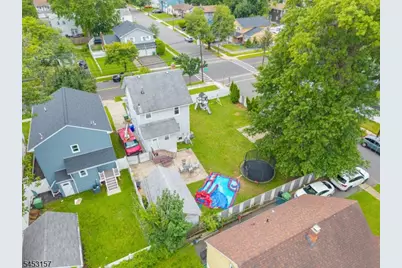 512 W 3rd Ave, Roselle, NJ 07203 - Photo 37