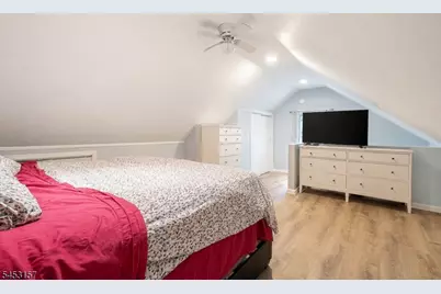 512 W 3rd Ave, Roselle, NJ 07203 - Photo 27