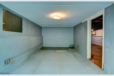 783 Broad St, Bloomfield, NJ 07003 - Photo 29