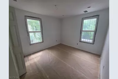 135 Brookside Ave, Irvington, NJ 07111 - Photo 7