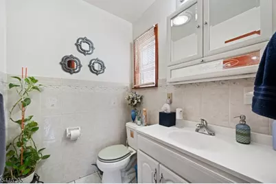 22 George St, Clifton, NJ 07011 - Photo 13