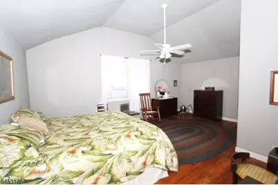 4 Midland Ave, Hawthorne, NJ 07506 - Photo 17