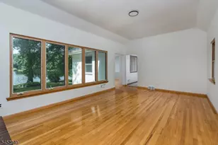 23 Cabot Ln, Kinnelon, NJ 07405 - Photo 9