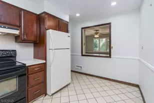 23 Cabot Ln, Kinnelon, NJ 07405 - Photo 13