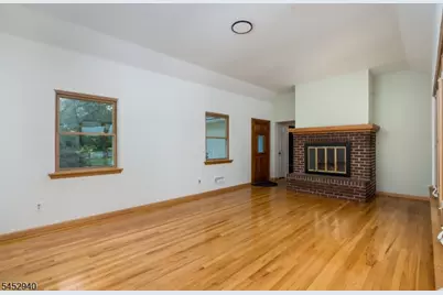 23 Cabot Ln, Kinnelon, NJ 07405 - Photo 7