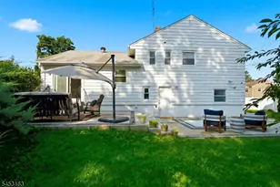 2020 N Stiles St, Linden, NJ 07036 - Photo 19