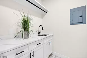 275 Beachwood Rd, Parsippany, NJ 07054 - Photo 35