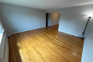 28 Chambers Ct, Clifton, NJ 07013 - Photo 3