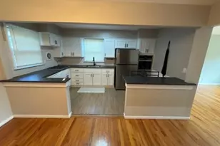 28 Chambers Ct, Clifton, NJ 07013 - Photo 7