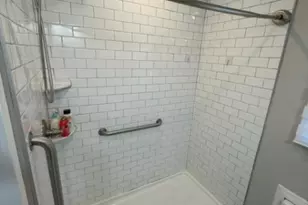 28 Chambers Ct, Clifton, NJ 07013 - Photo 11