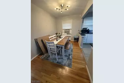 28 Chambers Ct, Clifton, NJ 07013 - Photo 3
