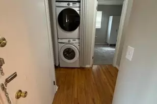 28 Chambers Ct, Clifton, NJ 07013 - Photo 9