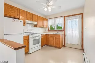 1120 Madison Hill Rd, Clark Township, NJ 07066 - Photo 19