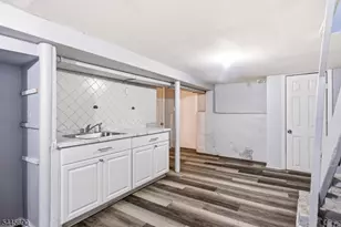 65 Highland Ave, Newark, NJ 07104 - Photo 13