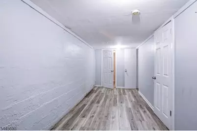 65 Highland Ave, Newark, NJ 07104 - Photo 15