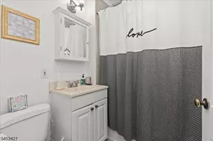 11 Grove St, Cranford Township, NJ 07016 - Photo 9