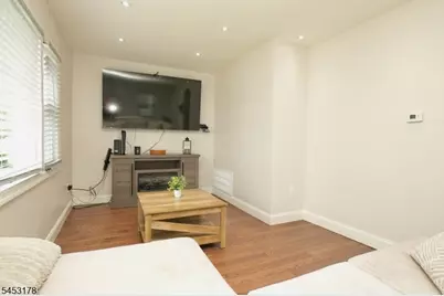 105 Main St, Linden, NJ 07036 - Photo 7