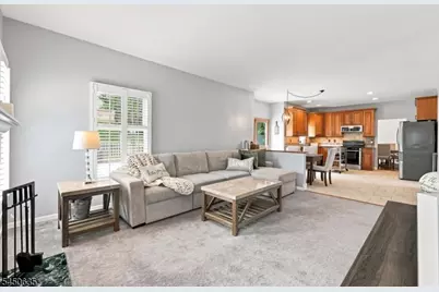 7 Lazarus Dr, Roxbury Township, NJ 07852 - Photo 15