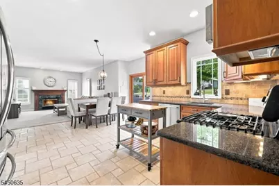 7 Lazarus Dr, Roxbury Township, NJ 07852 - Photo 11