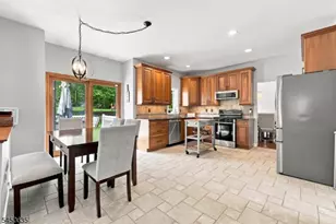 7 Lazarus Dr, Roxbury Township, NJ 07852 - Photo 13