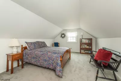 11 Susan Ct, Clifton, NJ 07012 - Photo 15