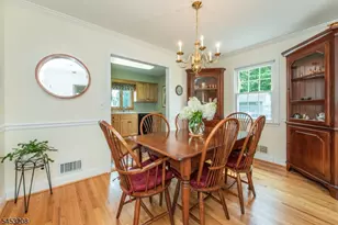 11 Susan Ct, Clifton, NJ 07012 - Photo 7