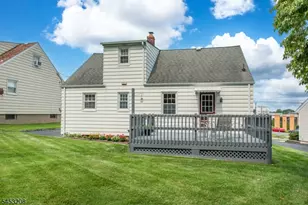 11 Susan Ct, Clifton, NJ 07012 - Photo 23