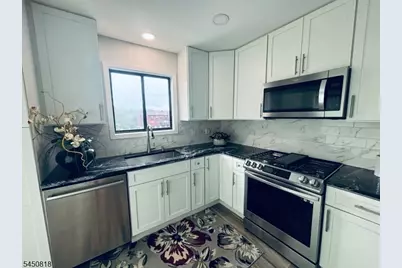 119 Wimbledon Sq, Washington Township, NJ 07840 - Photo 13