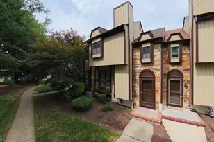 119 Wimbledon Square, Washington Township, NJ 07840 - Photo 3