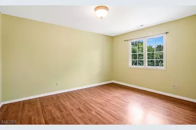 4 Brook St, Green Brook Township, NJ 08812 - Photo 21
