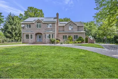 4 Brook St, Green Brook Township, NJ 08812 - Photo 1