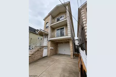 911 Flora St, Elizabeth, NJ 07201 - Photo 1
