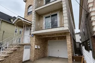 911 Flora St, Elizabeth, NJ 07201 - Photo 1