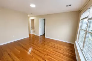 911 Flora St, Elizabeth, NJ 07201 - Photo 9