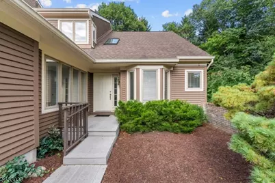 239 Westervelt Ln, Mahwah, NJ 07430 - Photo 1