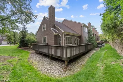 239 Westervelt Ln, Mahwah, NJ 07430 - Photo 41