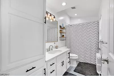 107 Minnehaha Blvd, Parsippany, NJ 07034 - Photo 15
