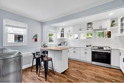 107 Minnehaha Blvd, Parsippany, NJ 07034 - Photo 11