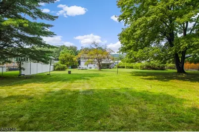 78 Forest Dr, Pequannock Township, NJ 07444 - Photo 3